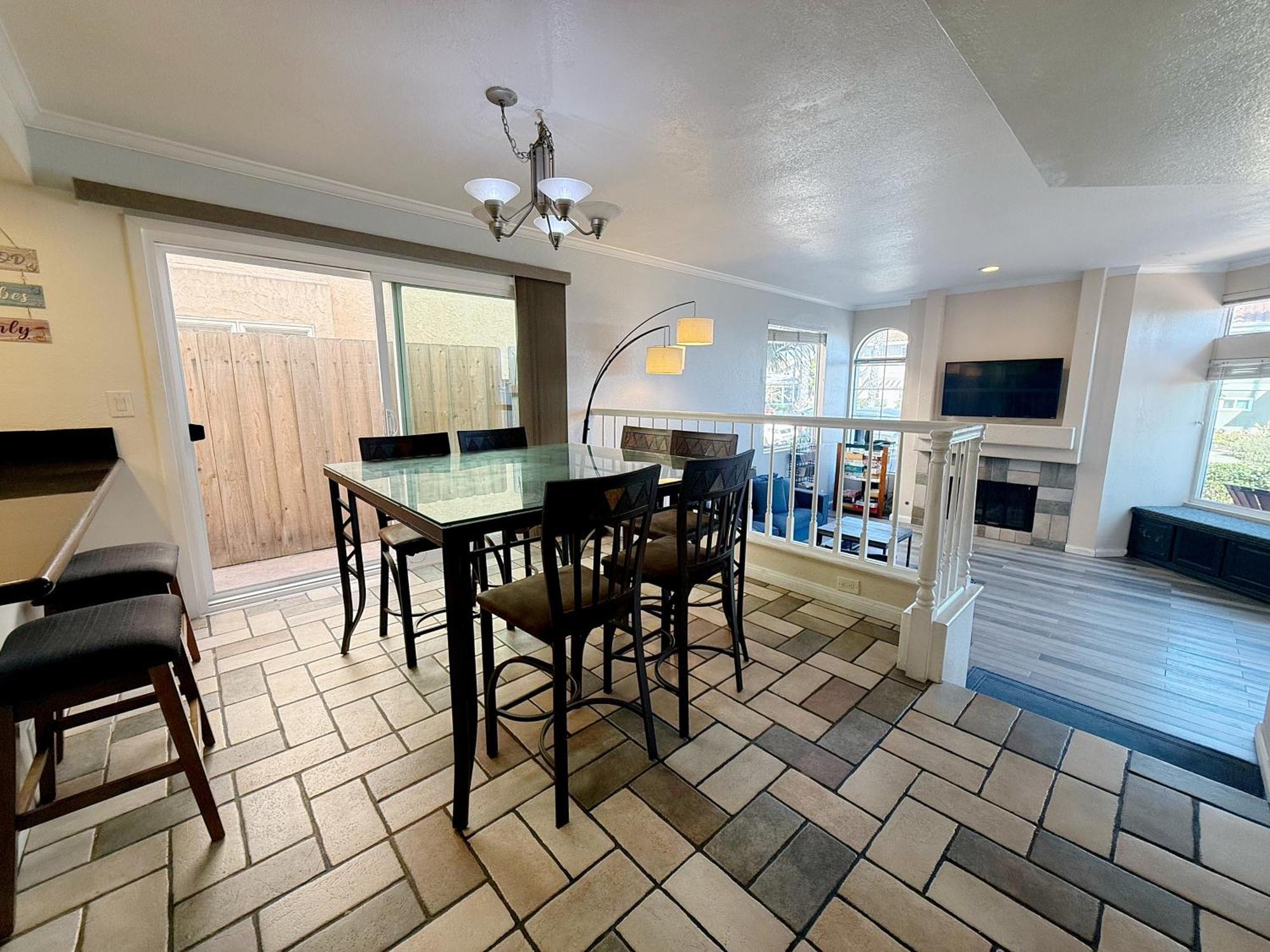 Panoramic View Bayfront Gem 3br Holiday home