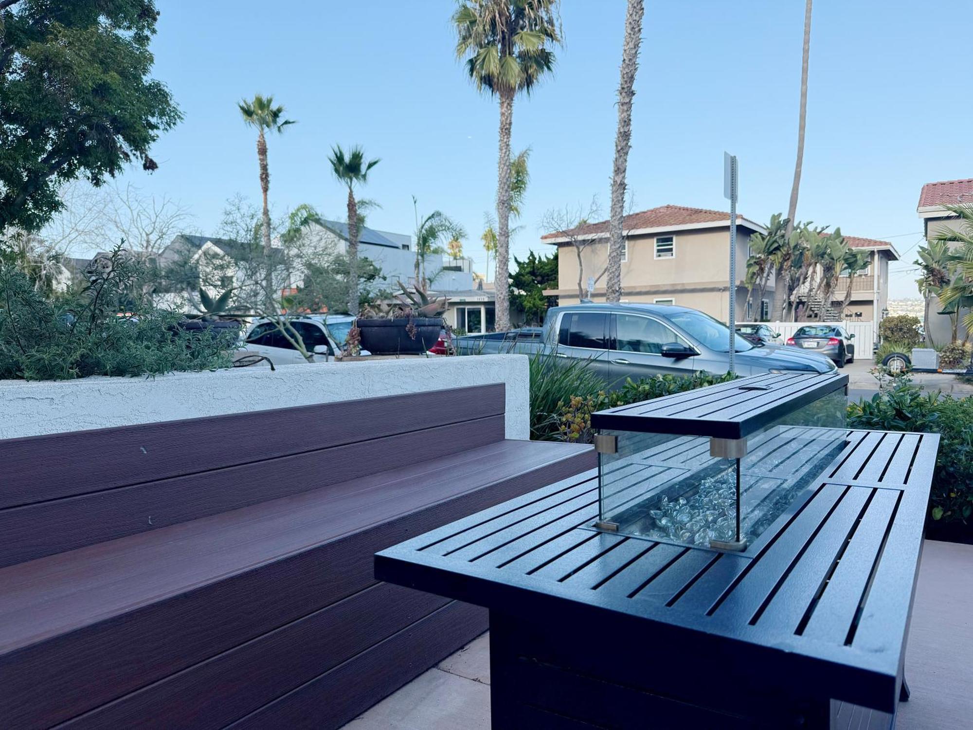 Panoramic View Bayfront Gem 3br Holiday home *